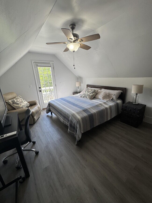Foto del edificio - "Charming Furnished Studio Apartment Retreat in Valley Head – Cozy 300 Sq Ft!"