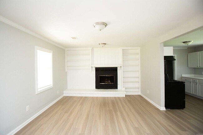 Foto del edificio - 208 Greencrest Dr