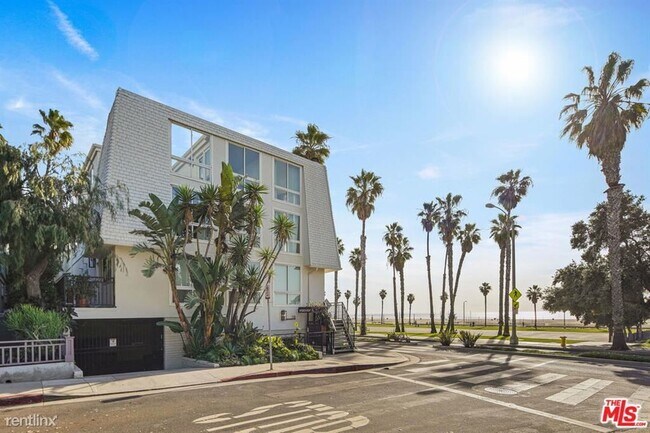 Foto del edificio - 1 br, 1 bath Condo - 118 Wadsworth Ave Apt 5