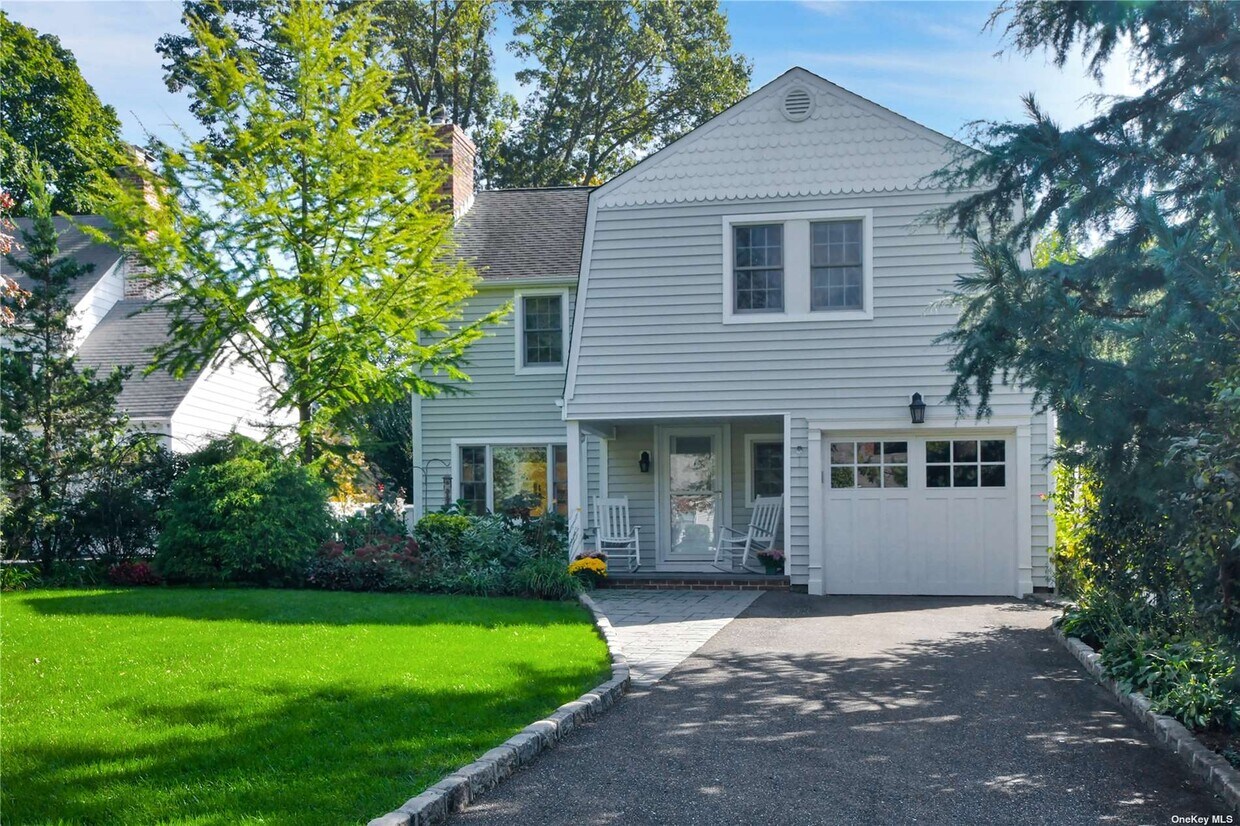 Foto principal - 23 Essex Ct