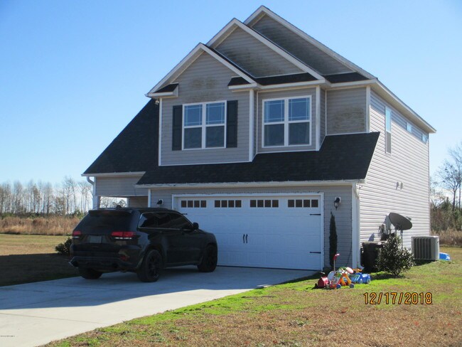 Building Photo - 108 Thoroughbred