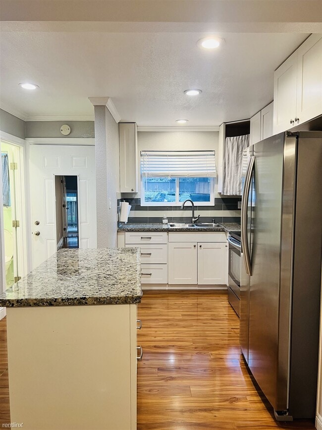 Foto del edificio - 2 br, 2.5 bath Condo - 8985 Alcosta Boulevard