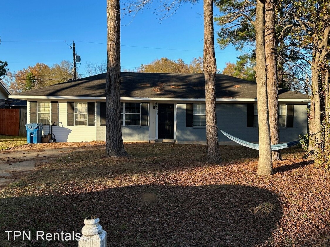 414 Cherry Oak Ln, Haughton, LA 71037 House Rental in Haughton, LA