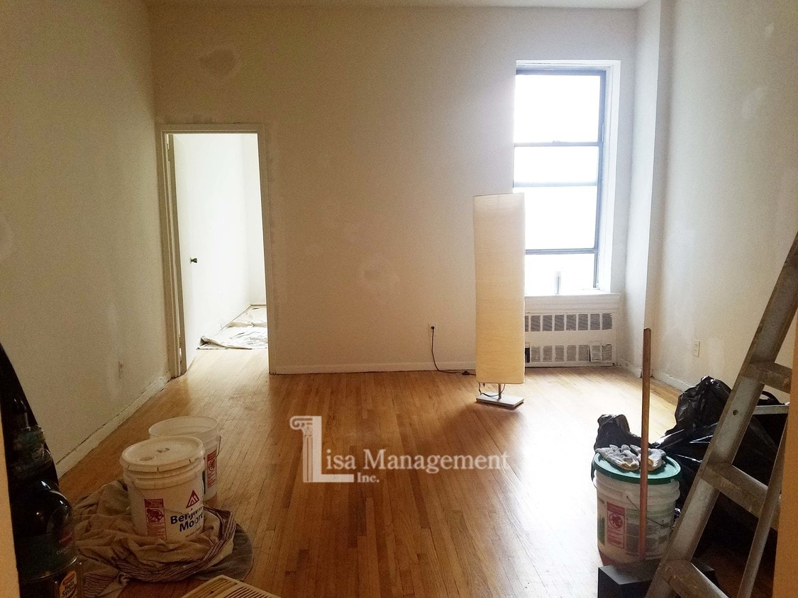 Primary Photo - 336 E 87th St