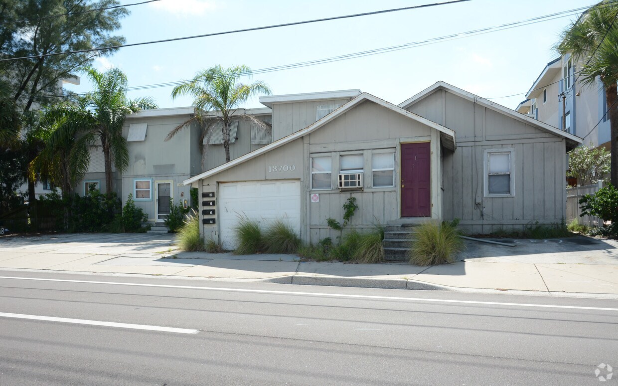 Foto del edificio - 13700 Gulf Blvd