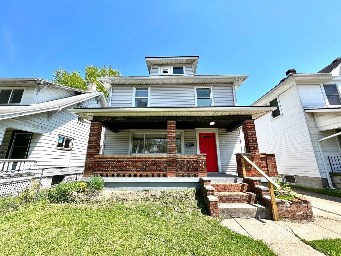 Primary Photo - Newly Rehabbed Single Family in Dayton!