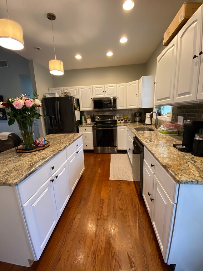 7 Ballard St, Easthampton, MA 01027 House Rental in Easthampton, MA