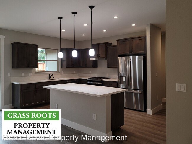 Foto del edificio - 3 br, 2 bath House - 147 Timberwood Drive