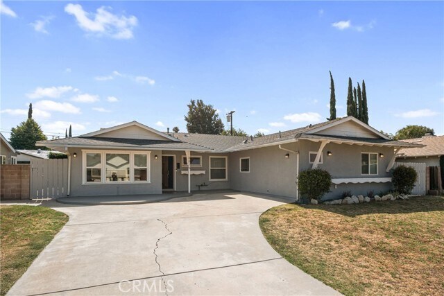 Building Photo - 6615 Farralone Ave