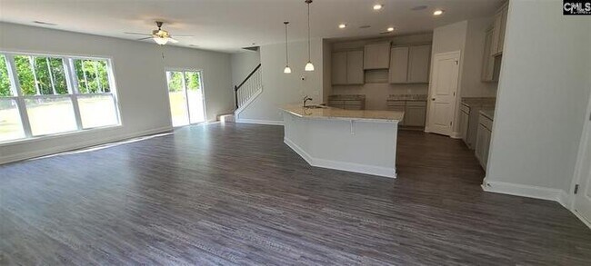 Foto del edificio - 428 Mahasset Court