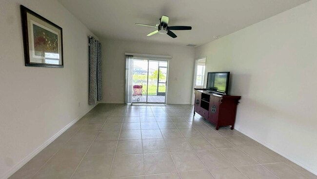Building Photo - 8821 Swell Brooks Ct