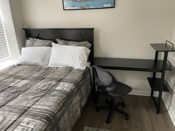 Building Photo - 1838 4th St NW