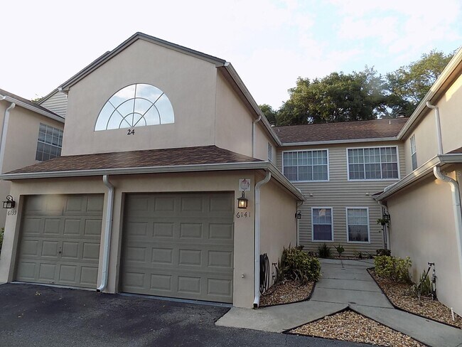 Foto del edificio - 6141 Sunnyvale Drive Unit 2406