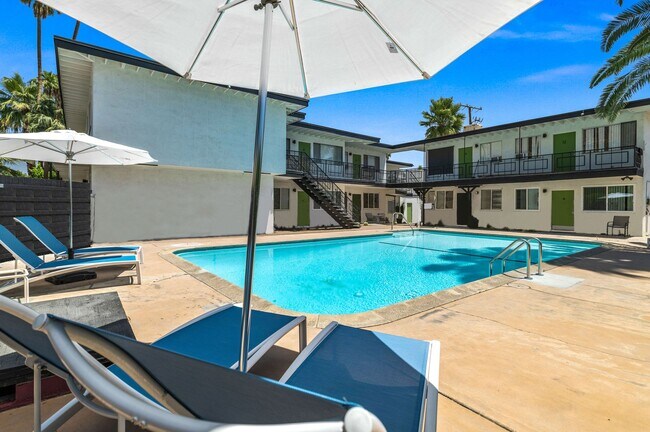 Foto del edificio - AVAILABLE NOW! Stunning Remodeled 1 Bed 1 ...