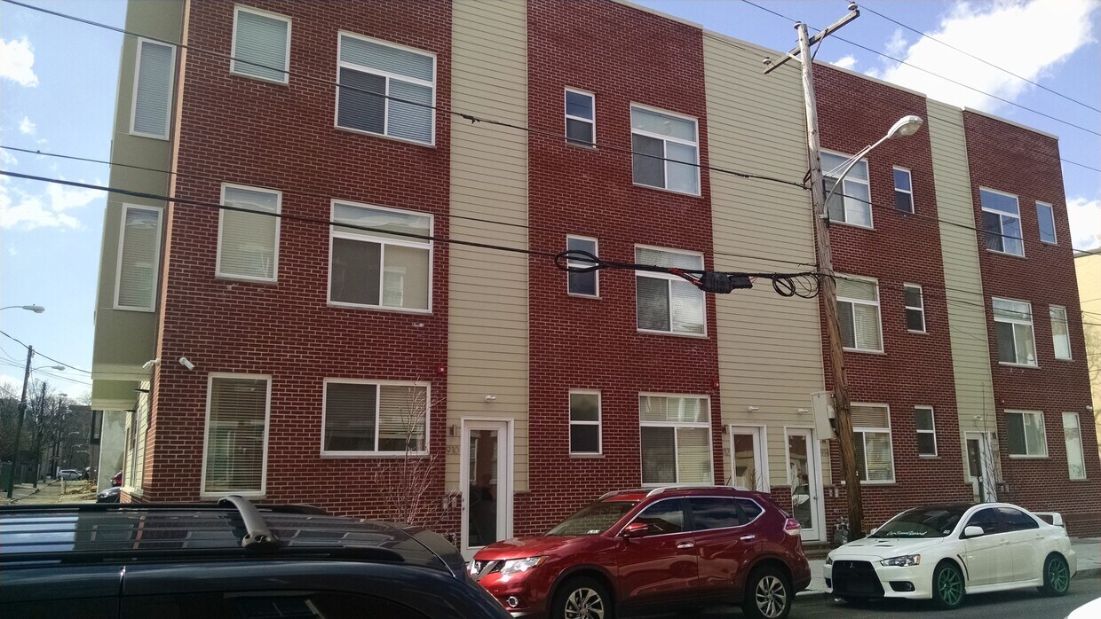 Primary Photo - 916 N 19th St