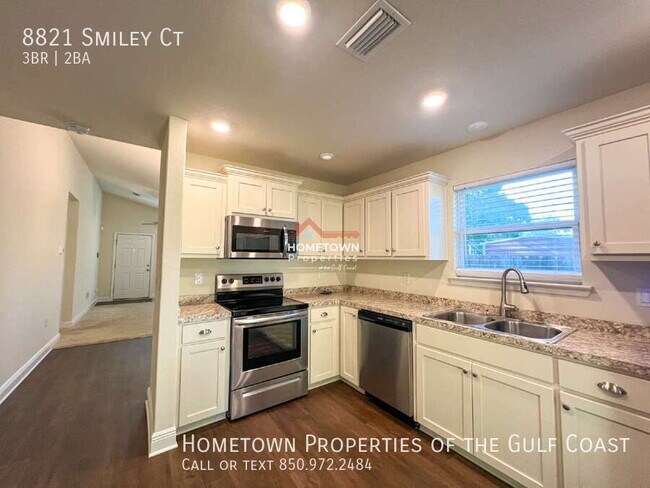Building Photo - 8821 Smiley Ct
