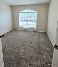 Building Photo - 105 Lava Bed Dr