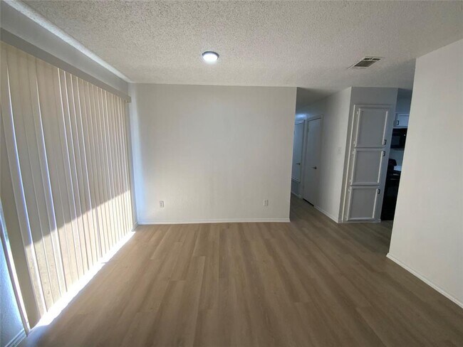 Foto del edificio - 11639 Argonne Forest Trail