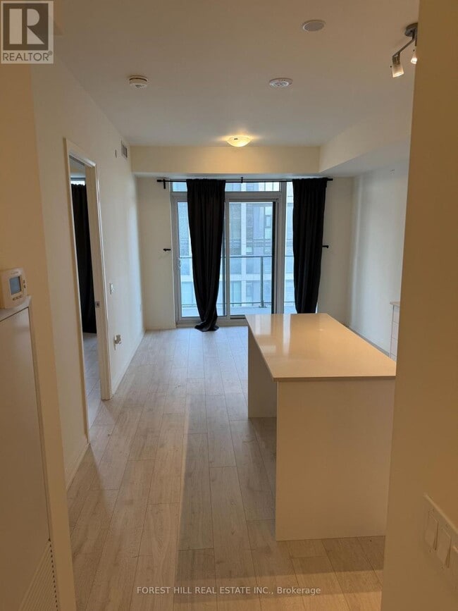 Building Photo - 8960 Jane St