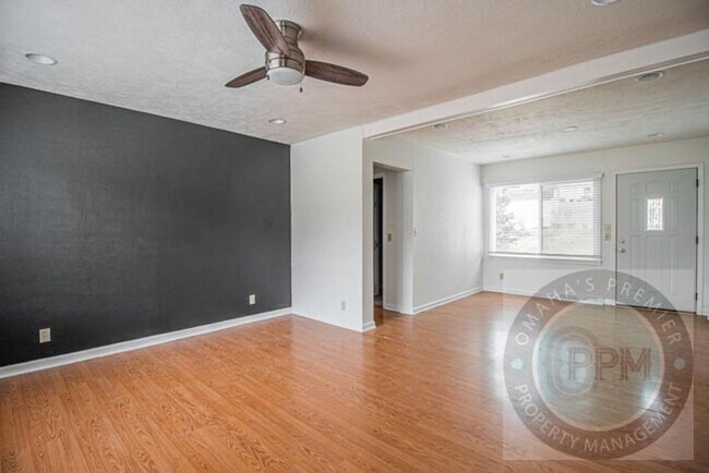 Foto del edificio - 1/2 OFF OF FIRST MONTH'S RENT! | Modern 3 Bd/2Ba Home | Near Aksarben