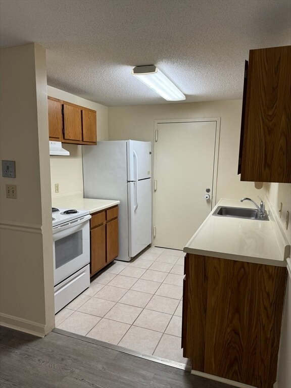 Foto del edificio - 50 Silver Hill Ln