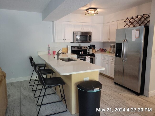 Building Photo - 1013 Apollo Beach Blvd