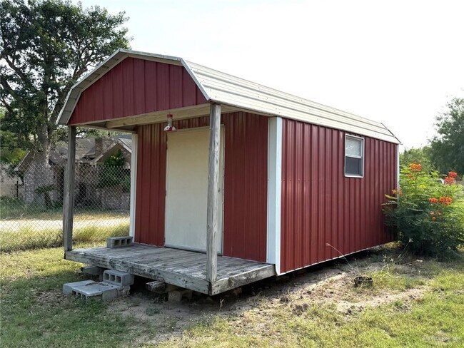 Building Photo - 5501 N Moorefield Rd