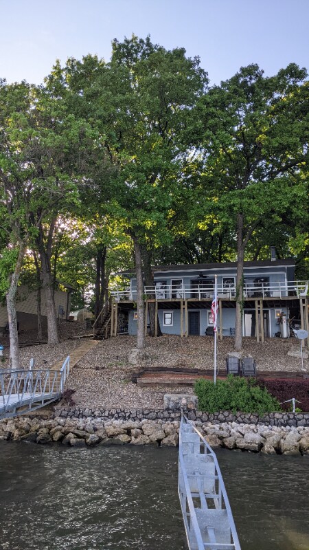 Building Photo - 110 Old English Pt