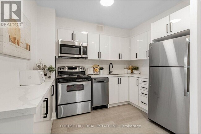 Building Photo - 141-1141 Lyon Ct