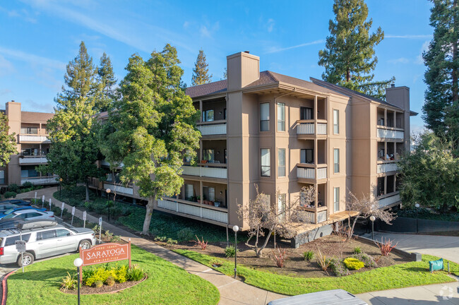 Building - Saratoga Gardens Condominiums