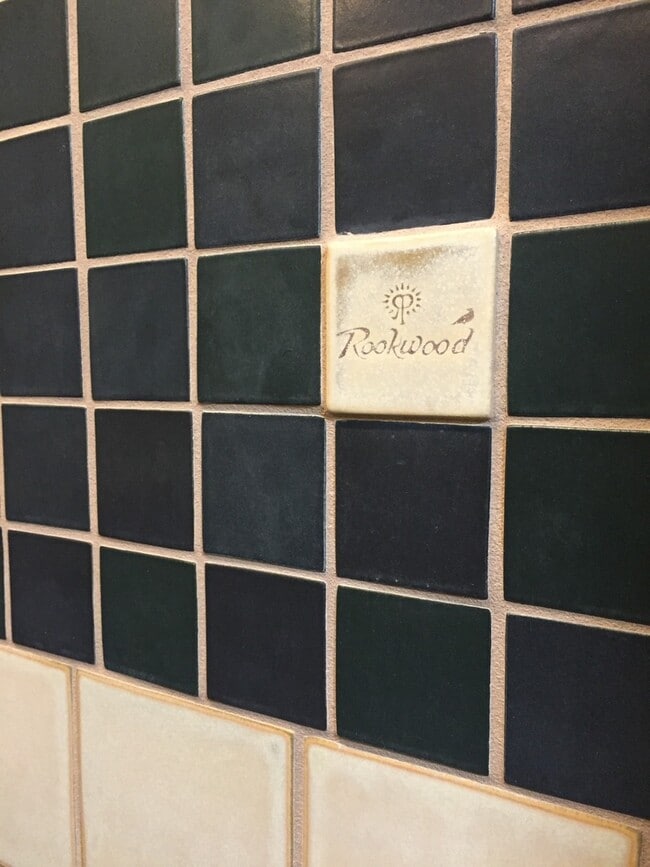 Building Photo - 318 Greenup St