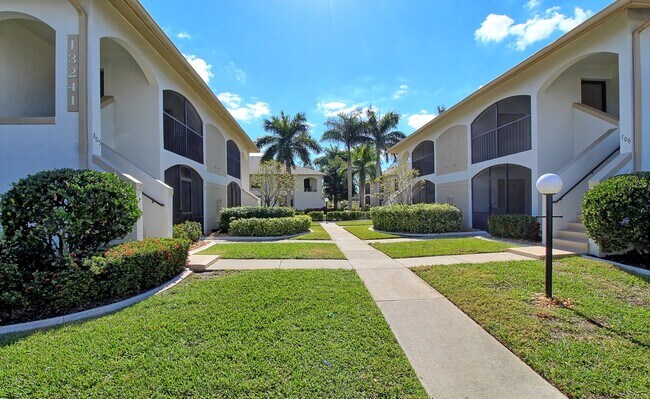 Building Photo - 13247 Whitehaven Ln