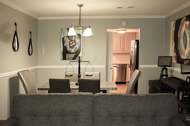 Building Photo - 4393 Coopers Creek Dr SE