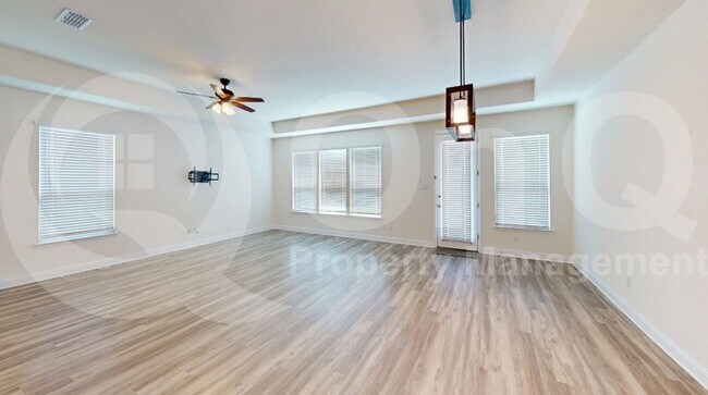 Foto del edificio - 4112 Wood River Trail