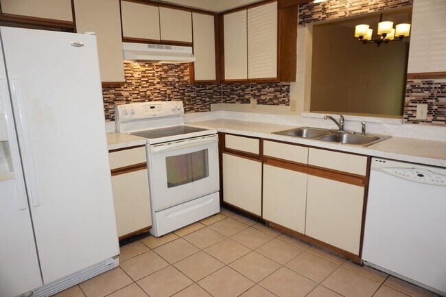 Foto del edificio - 3/2 Westside Townhome