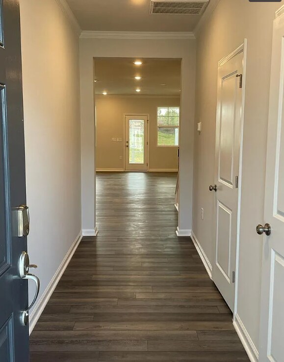 Building Photo - 5020 Tura St