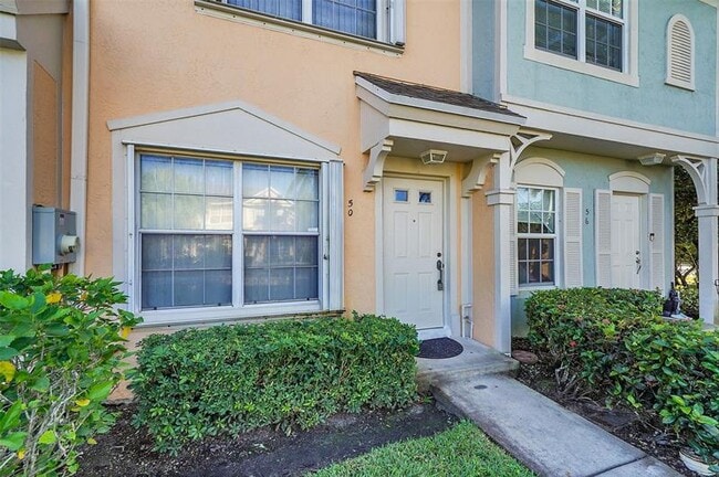 Foto del edificio - 50 Truman Dr