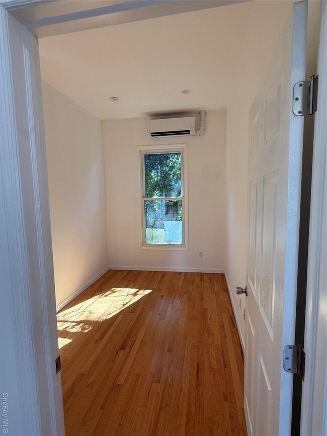 Foto del edificio - 562 39th St