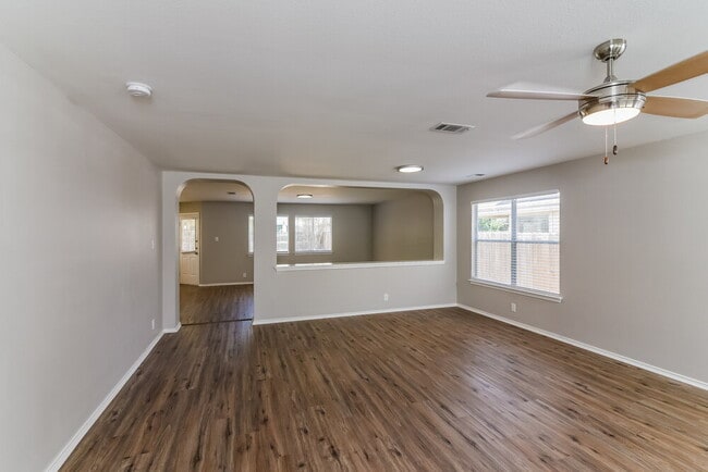 Building Photo - 12019 Shotgun Way
