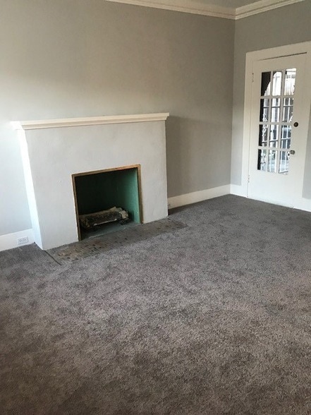 Foto del edificio - 4625 Bell St