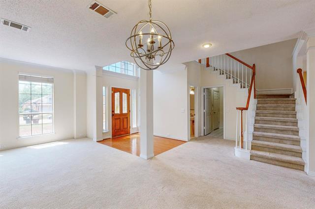 Foto del edificio - 2712 Thorndale Cir