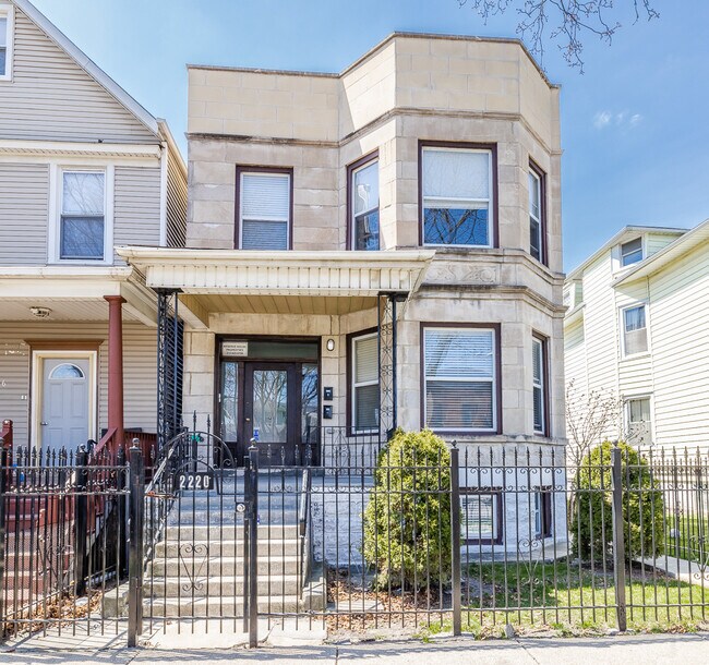 Foto del edificio - 2220 N Keystone Ave