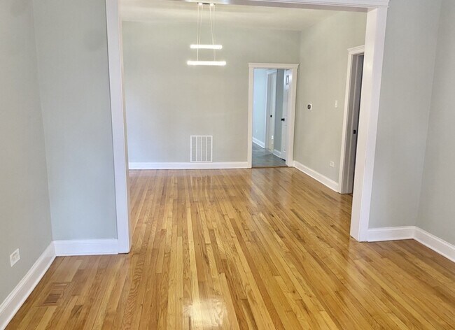 Foto del edificio - 5019 W Concord Pl