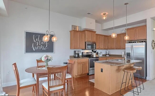 Foto del edificio - 778 Whitetail Dr