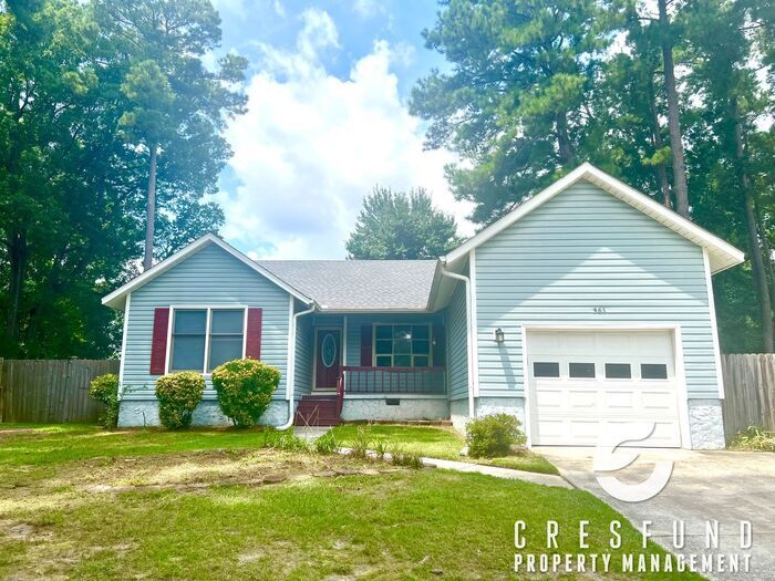 Primary Photo - RECENTLY RENOVATED 3 BEDROOM - Ready for M...