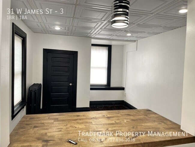 Foto del edificio - 31 W James St