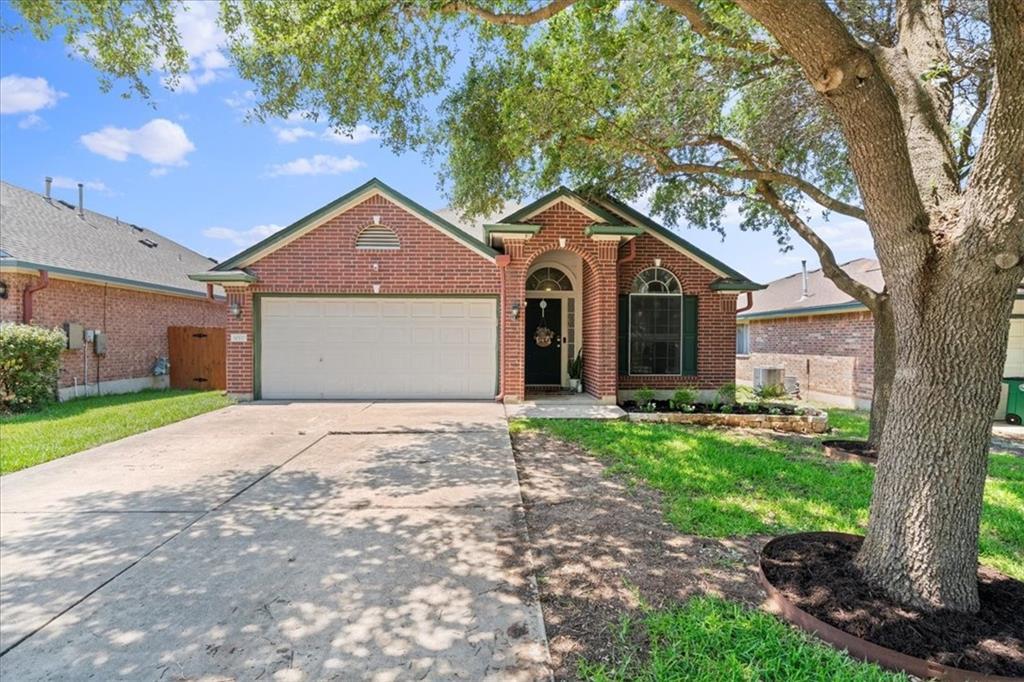 Foto principal - 14500 Mowsbury Dr