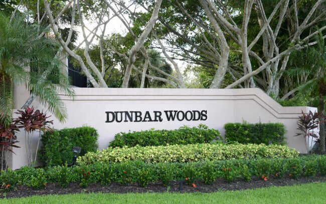 Foto del edificio - 1109 Duncan Cir