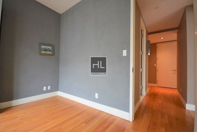 Foto del edificio - South 4th St