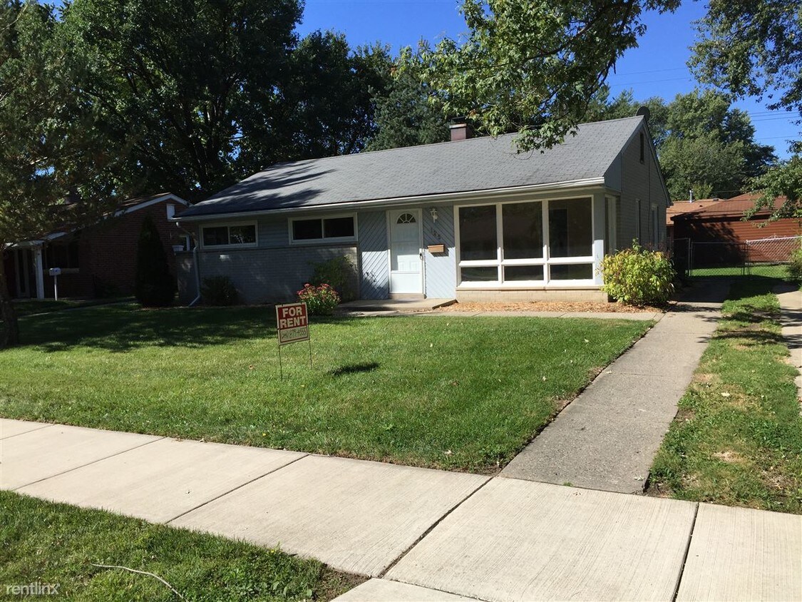 125 Sheffield Dr, Troy, MI 48083 House Rental in Troy, MI